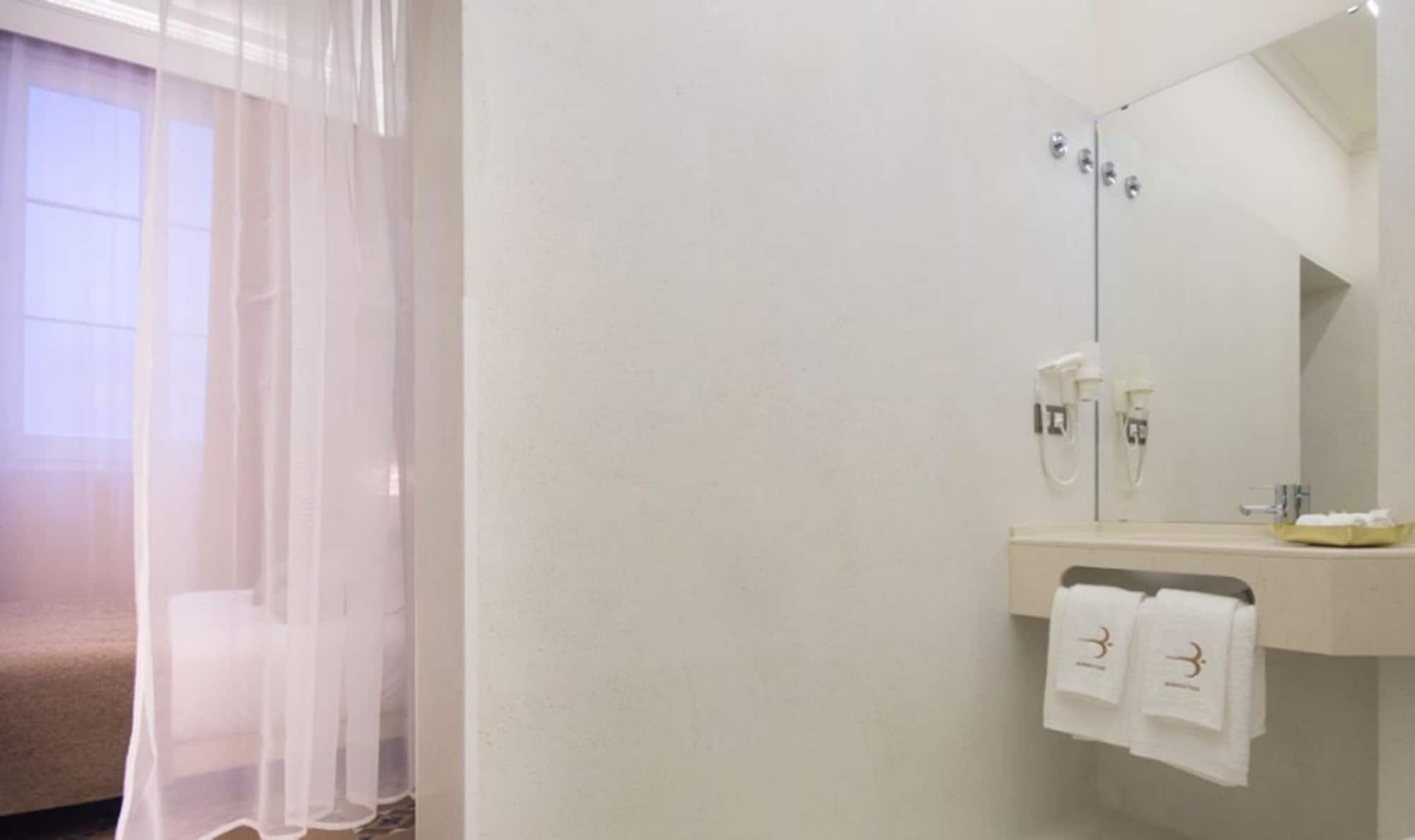 Anakena House Bed & Breakfast Барселона Екстер'єр фото
