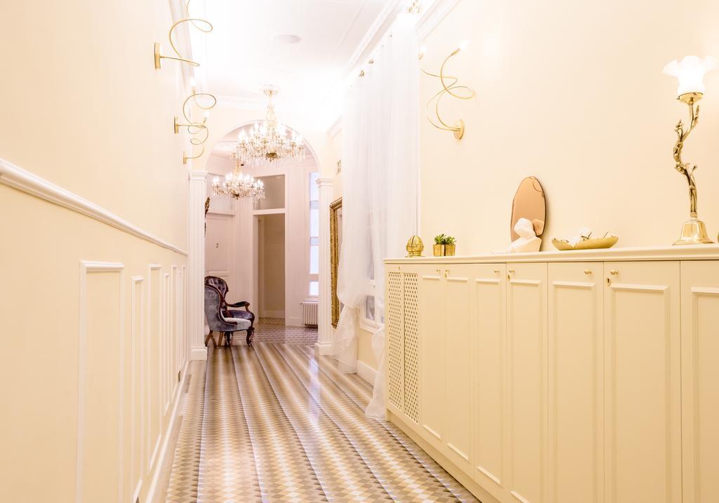 Anakena House Bed & Breakfast Барселона Екстер'єр фото
