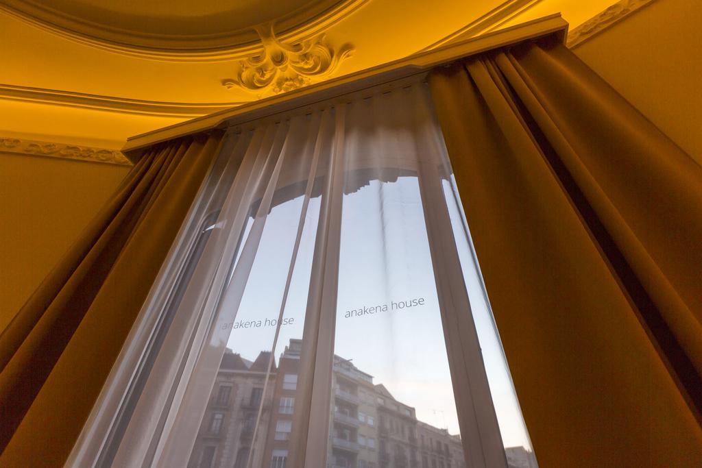Anakena House Bed & Breakfast Барселона Екстер'єр фото