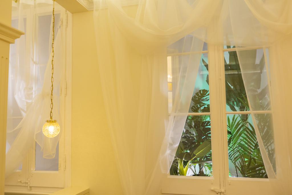 Anakena House Bed & Breakfast Барселона Екстер'єр фото