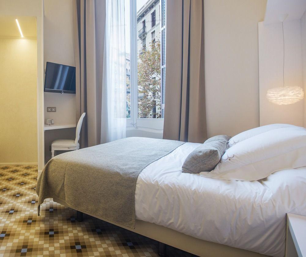 Anakena House Bed & Breakfast Барселона Екстер'єр фото