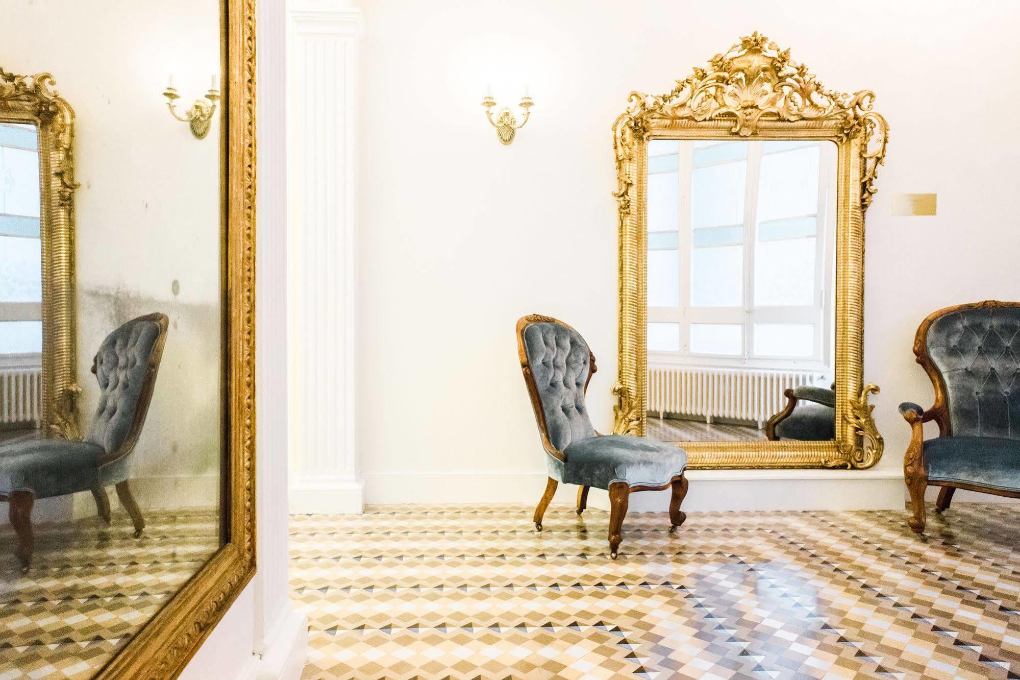Anakena House Bed & Breakfast Барселона Екстер'єр фото