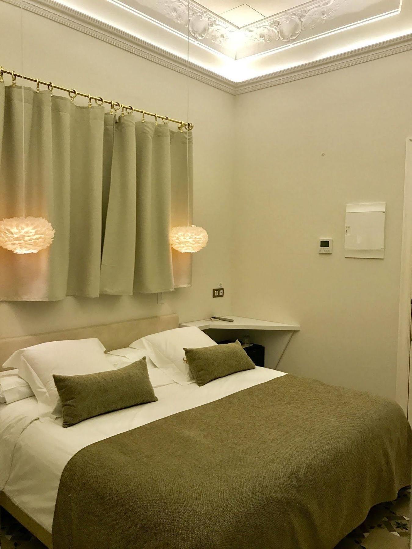 Anakena House Bed & Breakfast Барселона Екстер'єр фото